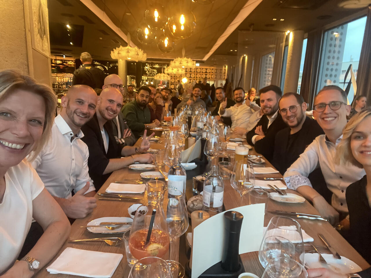 Gemeinsamer Teammoment von TalentShark